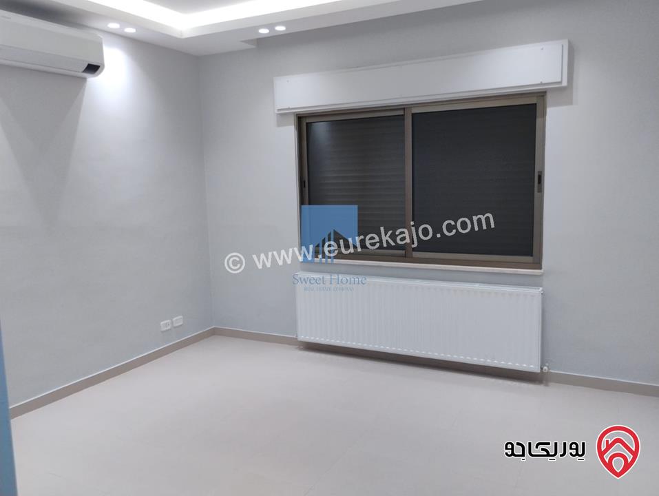 شقة فاخرة للبيع في عمان - خلدا العوجانية - قرب الهمشري طابق اول 200م تشطيب سوبر ديلوكس لم تسكن