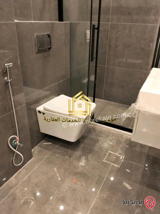 شقة جديدة لم تسكن مساحة 100م طابق ثاني للايجار في عمان - عبدون