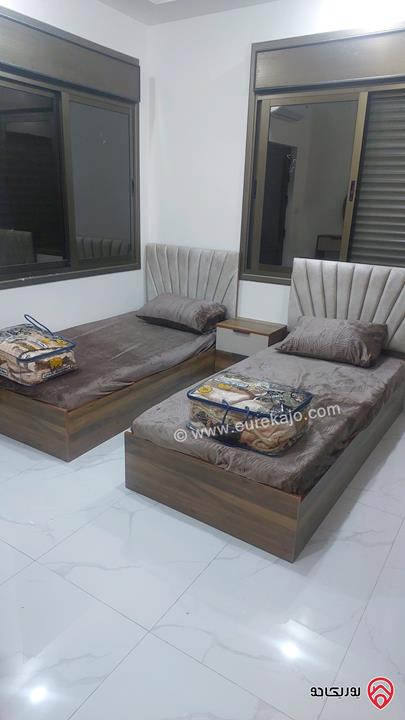 شقة مساحة 100م أرضية للايجار للطلبة مفروشة جزئي او كامل في اربد