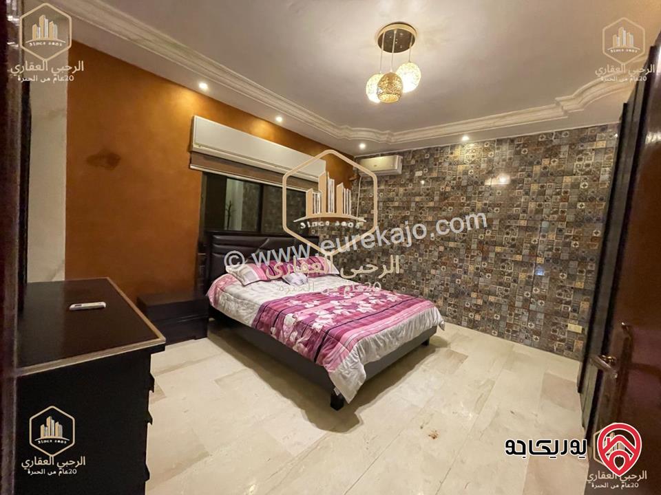 شقة طابق ثالث مع رووف سوبر ديلوكس مساحة 450م للايجار في عمان - خلدا