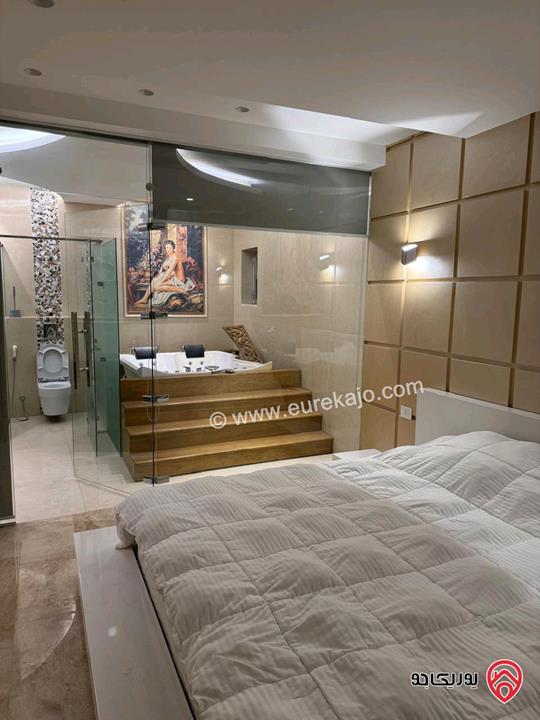 روف مساحة 100م مع جاكوزي للإيجار في عمان - الرابية 