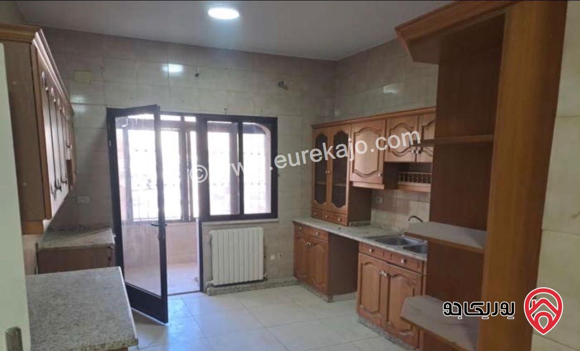 شقة طابق أول مساحة 201م للايجار في عمان - الصويفية 