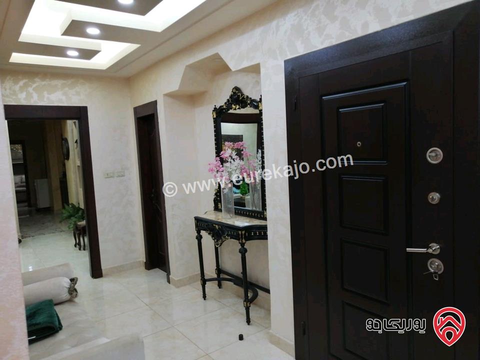 شقة مساحة 170م طابق أول للبيع في عمان - المقابلين - حي ابو الراغب  