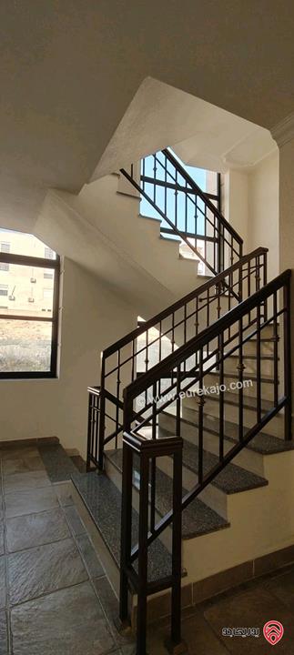 شقة فاخرة طابق أول مساحة 130م للبيع في عمان - البنيات مقابل جامعة البتراء 