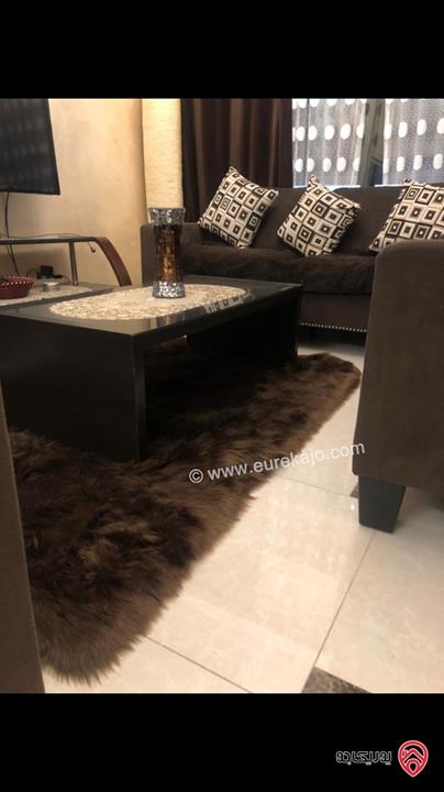 شقة مفروشة طابق أول مساحة 95م للإيجار من المالك مباشرة في عمان - ضاحية الرشيد وللعائلات فقط 