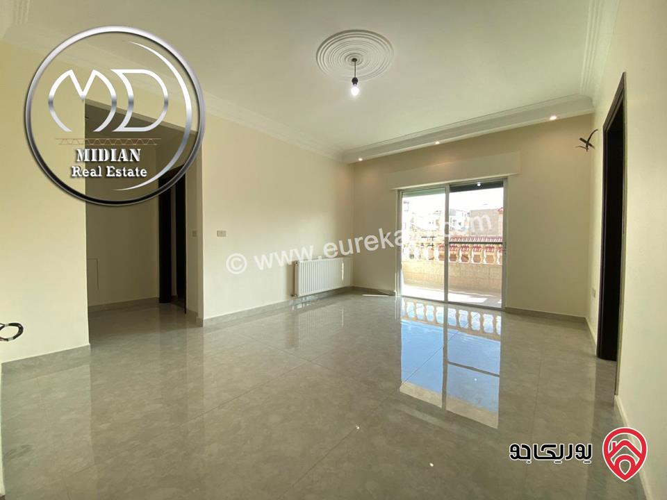 شقة فارغة للايجار في عمان - الرابية مساحة 190م طابق ثاني تشطيبات و ديكورات سوبر ديلوكس اطلالة جميلة