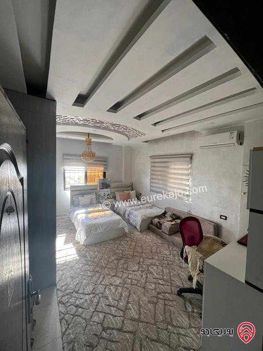 شقة طابق ثاني مساحة 110م للبيع في الرصيفة