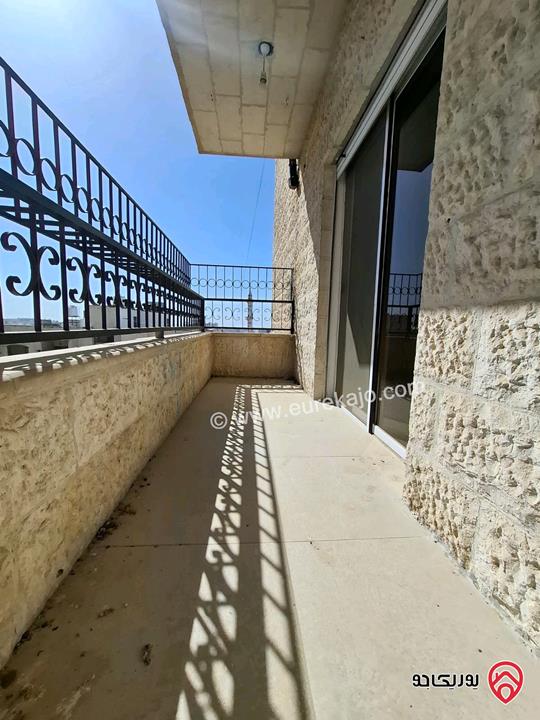 شقة مجددة طابق رابع مساحة 150م للإيجار في عمان - خلدا 