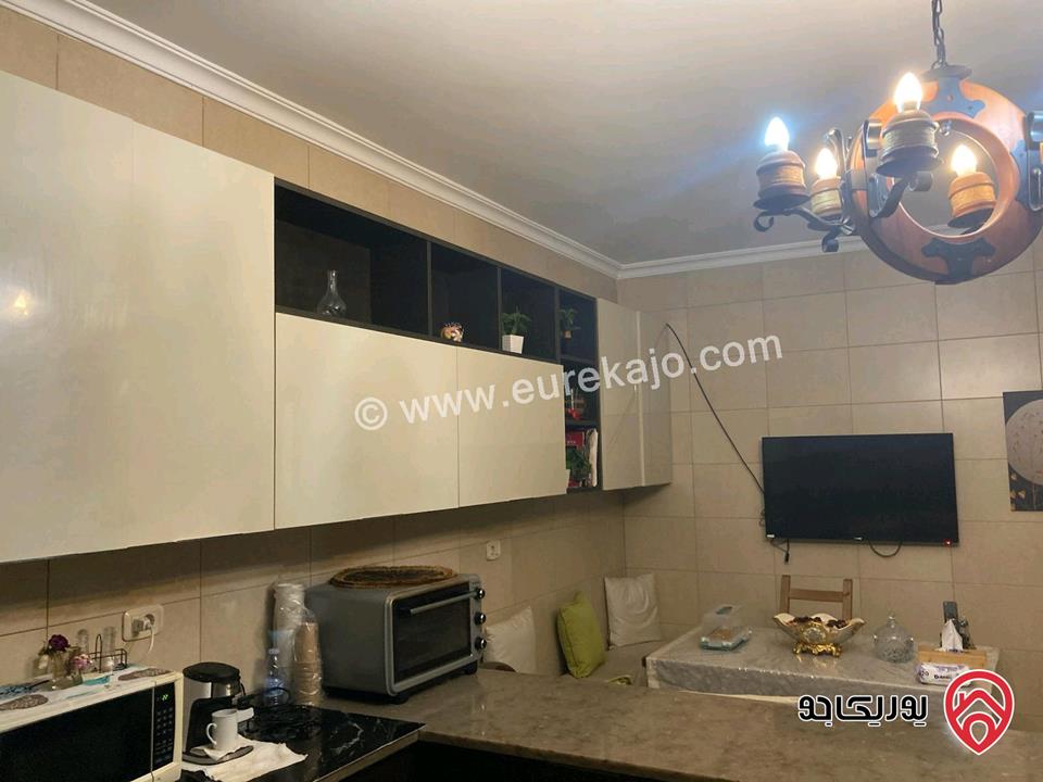 شقة مساحة 250م طابق أول للبيع في عمان - دير غبار 
