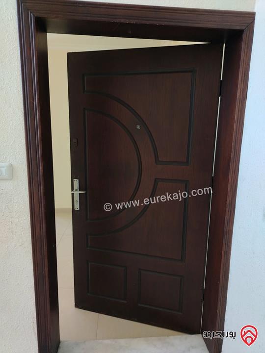 شقة طابق ثالث مساحة 190م للبيع في عمان - مرج الحمام 