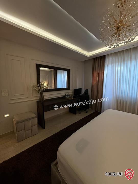 شقة شبه ارضية مساحة 210م داخلي و 180م خارجي لم تسكن للايجار مفروشة في عمان - خلدا