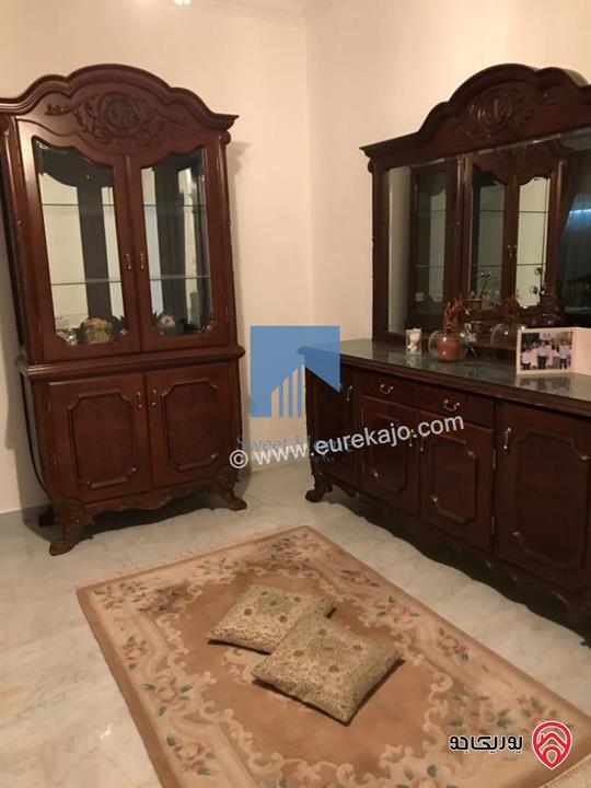 شقة مميزة للبيع في عمان - خلدا طابق ثالث 210م تشطيب سوبر ديلوكس