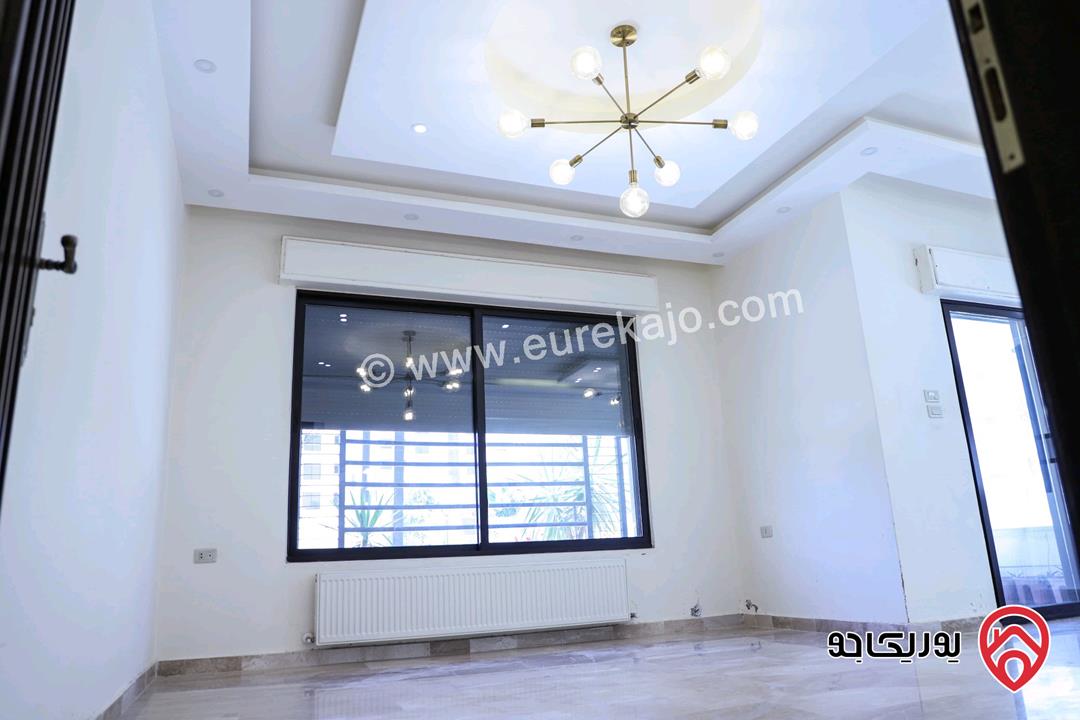 شقة ارضية مساحة 173م داخلي و 40م خارجي للبيع في عمان - مرج الحمام 