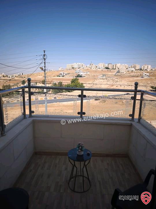 فيلا مميزة طابقين وروف مساحة 325م على أرض 210م للبيع مفروشة في عمان - ابو نصير