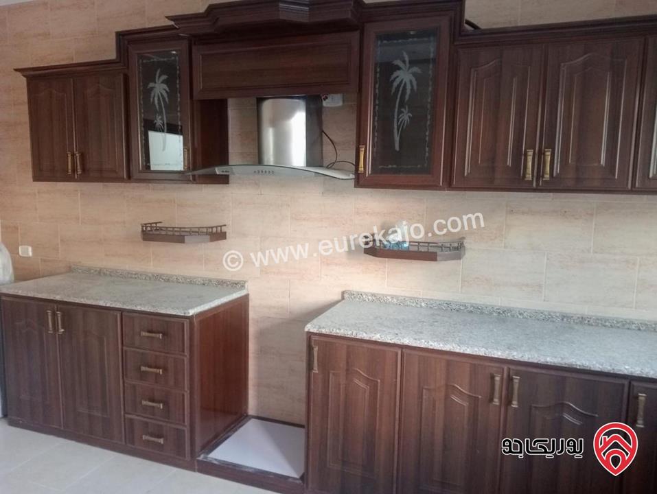 شقة طابق أرضي مساحة 200م للايجار في عمان - تلاع العلي 