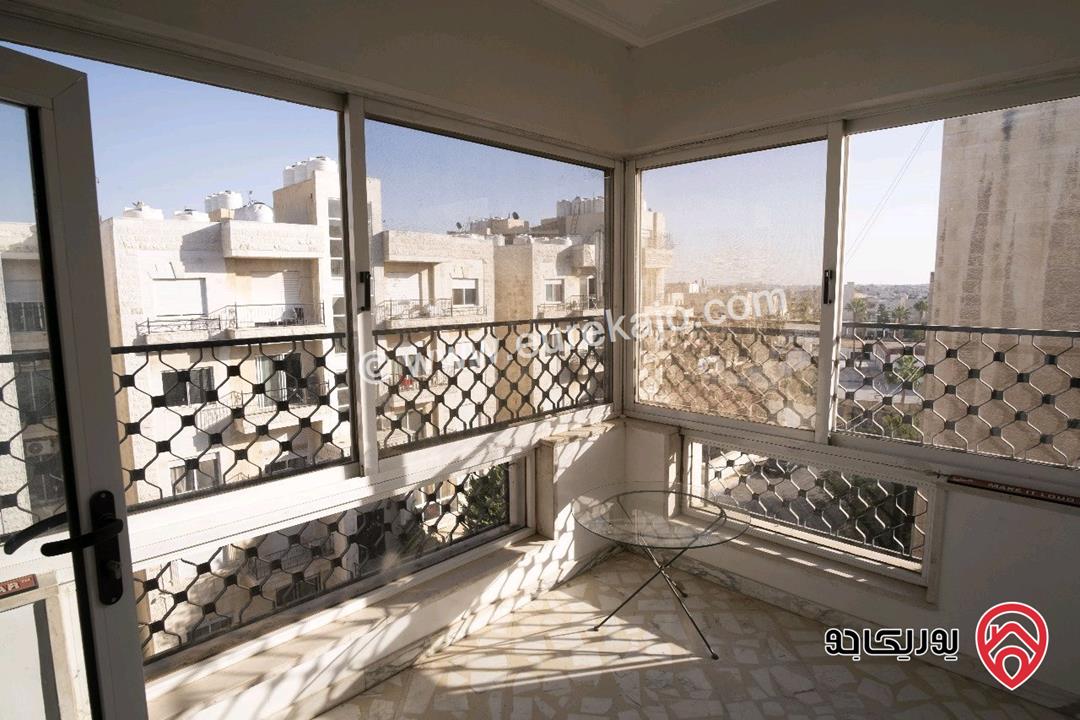 شقة فارغة مساحة 240م طابق ثالث للايجار في عمان - الصويفية
