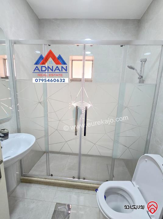 شقة مساحة 80 متر طابق اول للبيع في عمان - دير غبار