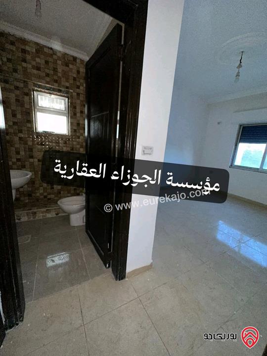 3 شقق فارغات مساحة كل شقة 125م طابق أول / ثاني للايجار في نفس العمارة في عمان - ضاحية الحاج حسن منطقة شارع الاذاعة