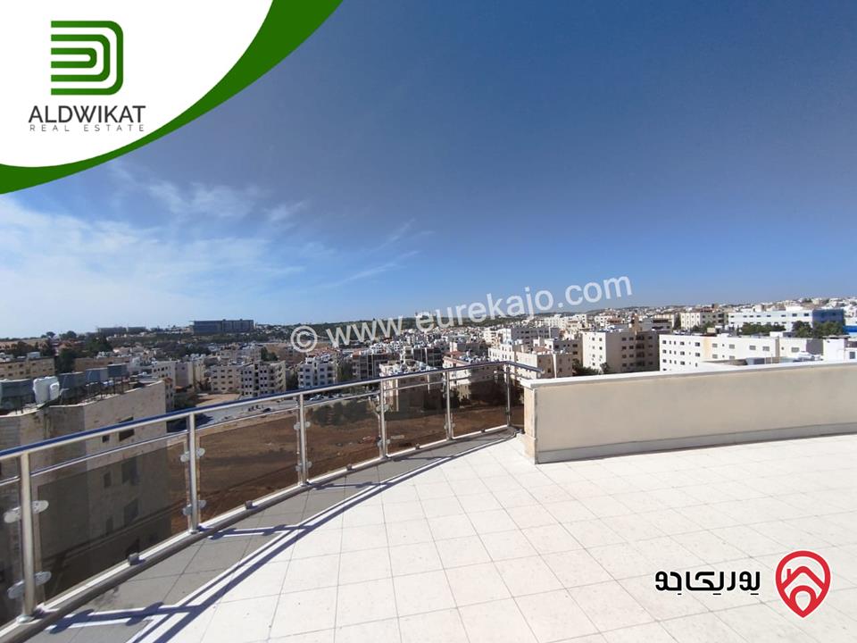 شقة طابق أخير مع روف مساحة البناء 360م ومساحة الترس 100م للبيع في عمان - خلدا