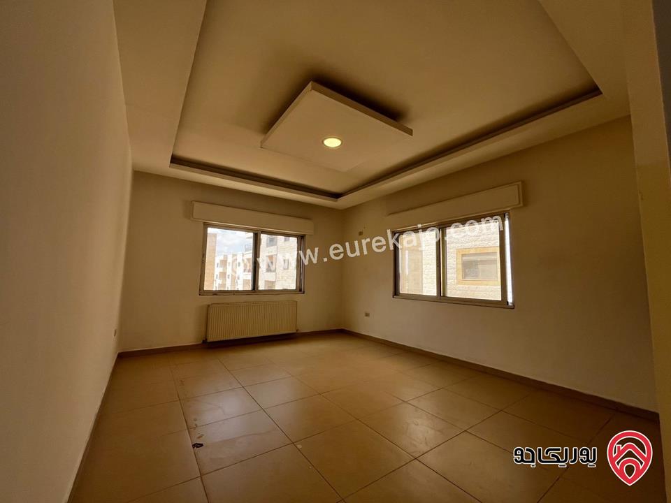 شقة شبه أرضية مساحة 190م للايجار في عمان - خلدا 