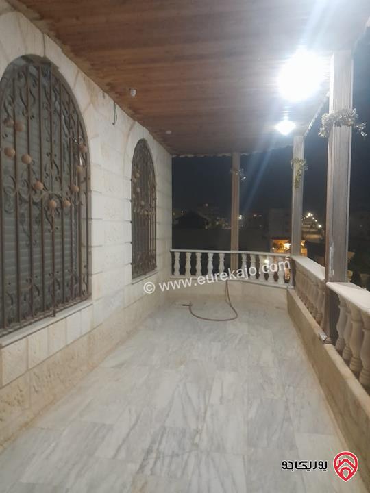 فيلا مكونة من طابقين على أرض 581م للبيع في عمان - طبربور ابو عليا