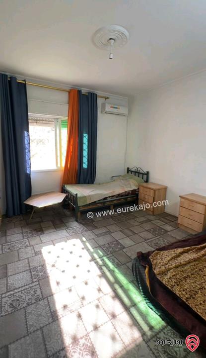 شقة طابق أول مساحة 192م للبيع في عمان - طبربور قرب إشارة طارق 