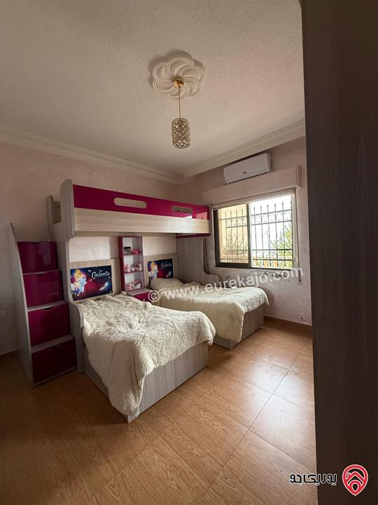 فيلا دوبلكس مساحة 300م على أرض 480م للبيع في مغاريب السلط 