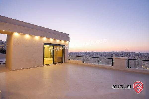 شقة جديدة فاخرة طابق ثالث دوبلكس مساحة 260م للبيع في عمان - ضاحية النخيل