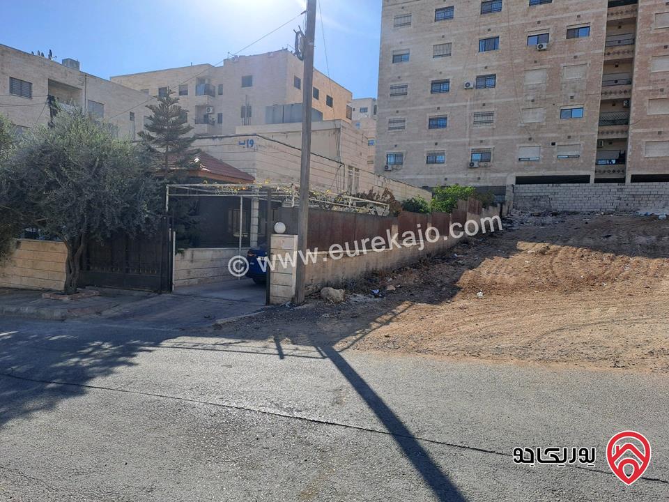 منزل مساحة 200م على أرض 500م للبيع في عمان - طبربور