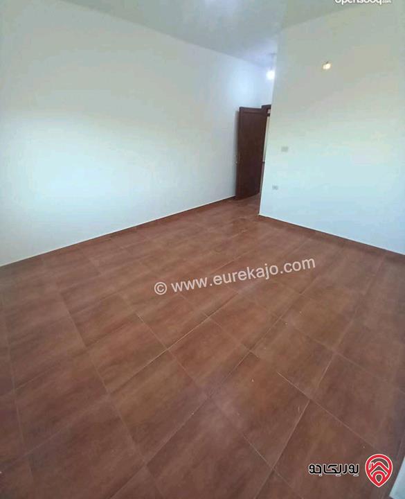 شقة طابق أول مساحة 160م للبيع في الزرقاء - البتراوي