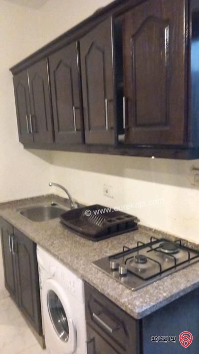 شقة طابق أول مساحة 80م للبيع في عمان - الجبيهة