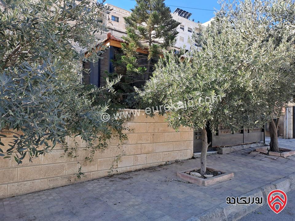 منزل مساحة 200م على أرض 500م للبيع في عمان - طبربور