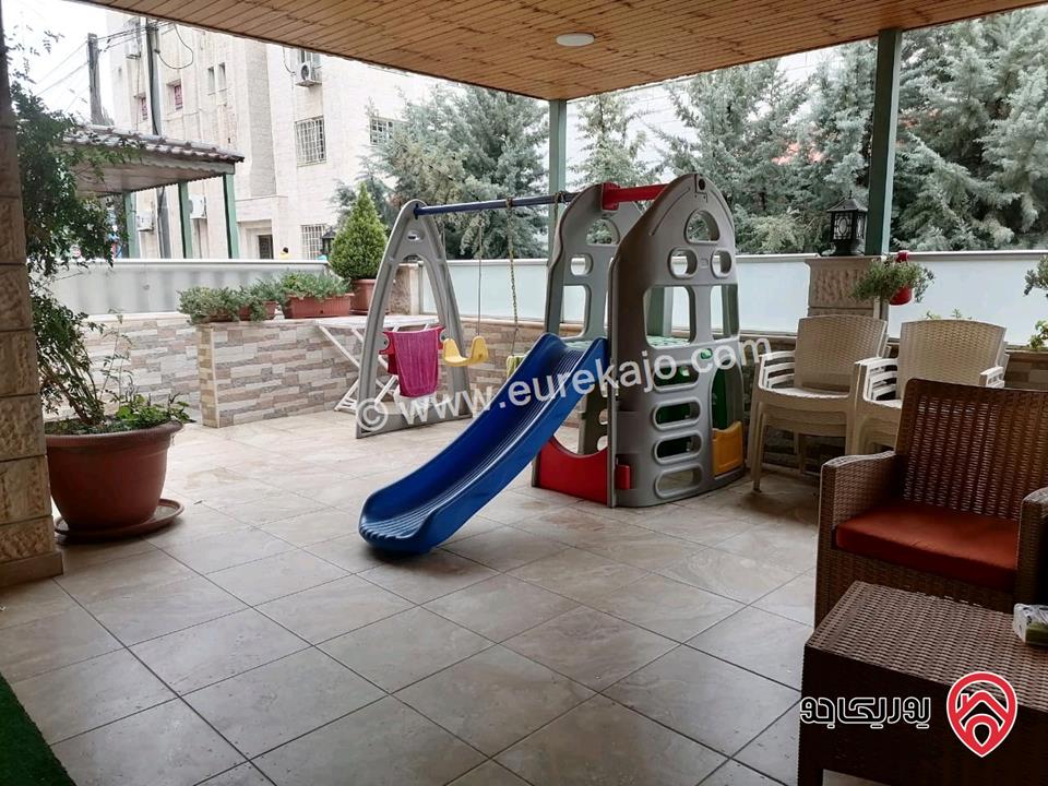 شقة ارضية مساحة 175م داخلي و 150م خارجي للبيع في عمان - خلدا