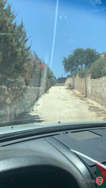 مزرعة مساحة الأرض 2 دونم للبيع بدون منزل في جرش حي الجبارات