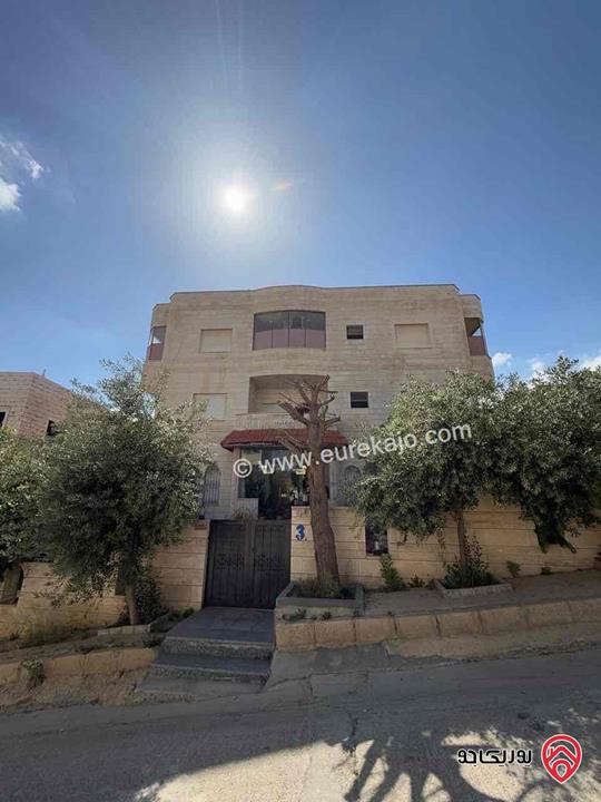 منزل مستقل مكون من 4 طوابق على أرض 830م للبيع في عمان - اليادودة