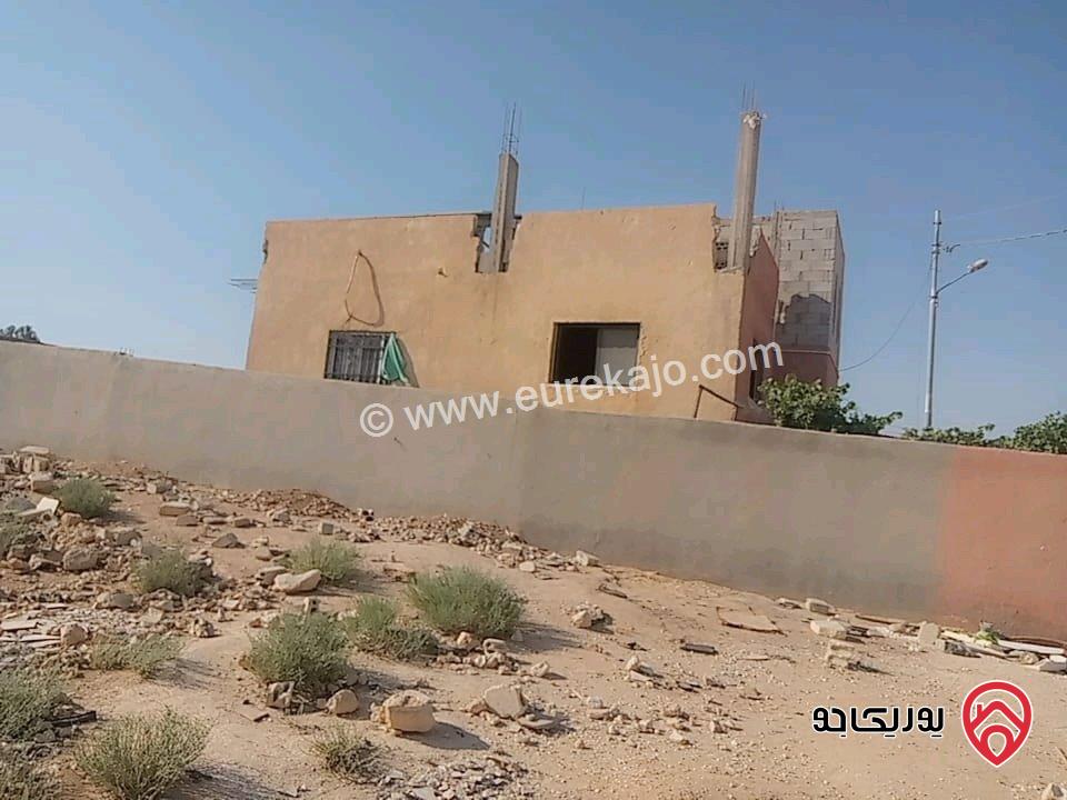 منزل مستقل 100م على أرض 1 دونم مفروزة للبيع في الموقر مغاير مهنا