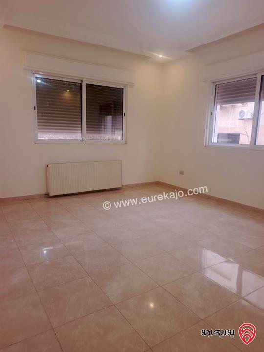 شقة طابق أول مساحة 200م للايجار في عمان - ام السماق 