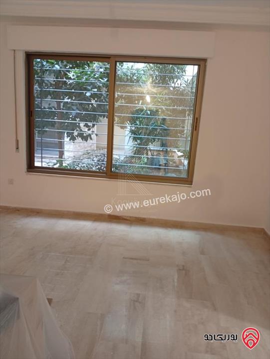 شقة مميزة مساحة 235م للبيع أو للايجار في عمان - الكرسي