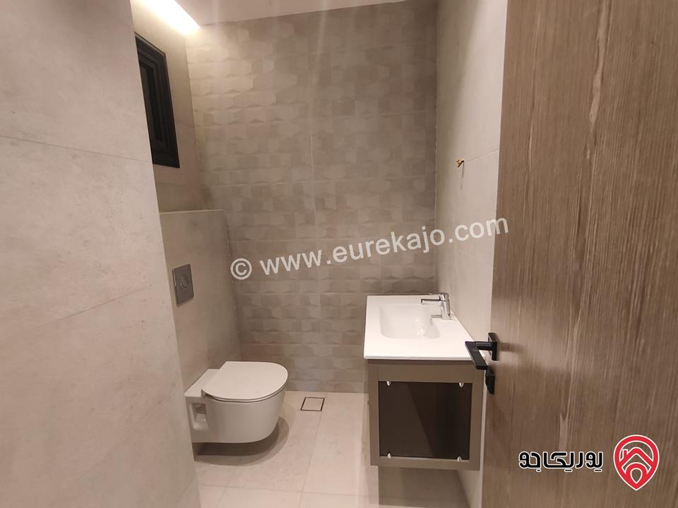 شقق حديثة 215 متر للبيع في عمان - حي الصحابة رجم عميش  