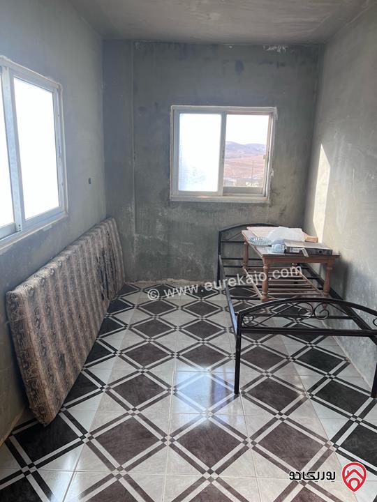 منزل مستقل 3 طوابق على أرض 700م للبيع في المفرق