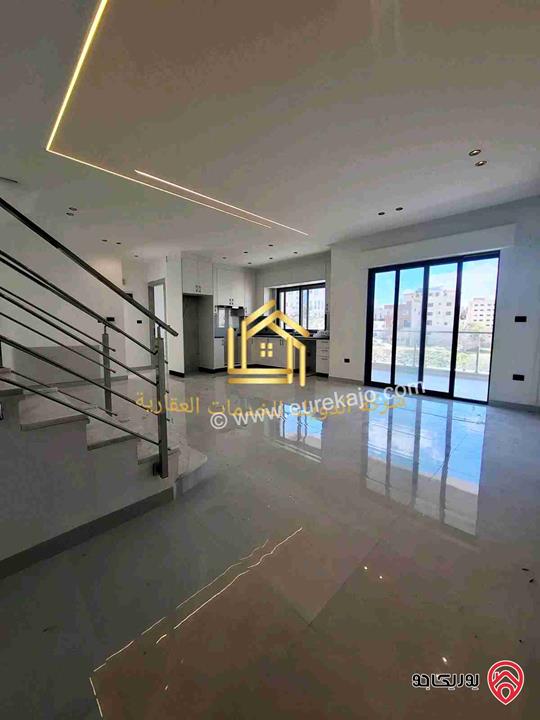 شقة دوبلكس لم تسكن مساحة 170م للايجار في عمان - البنيات 