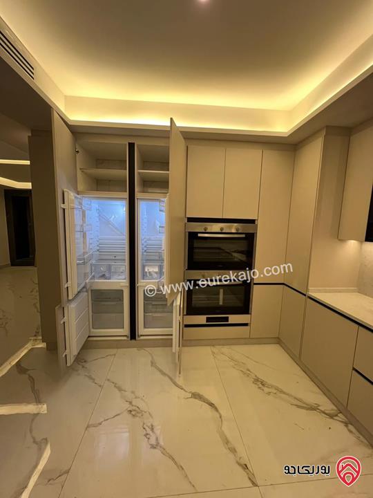 شقة مساحة 235م طابق ثالث للإيجار في عمان - منطقة الرابع