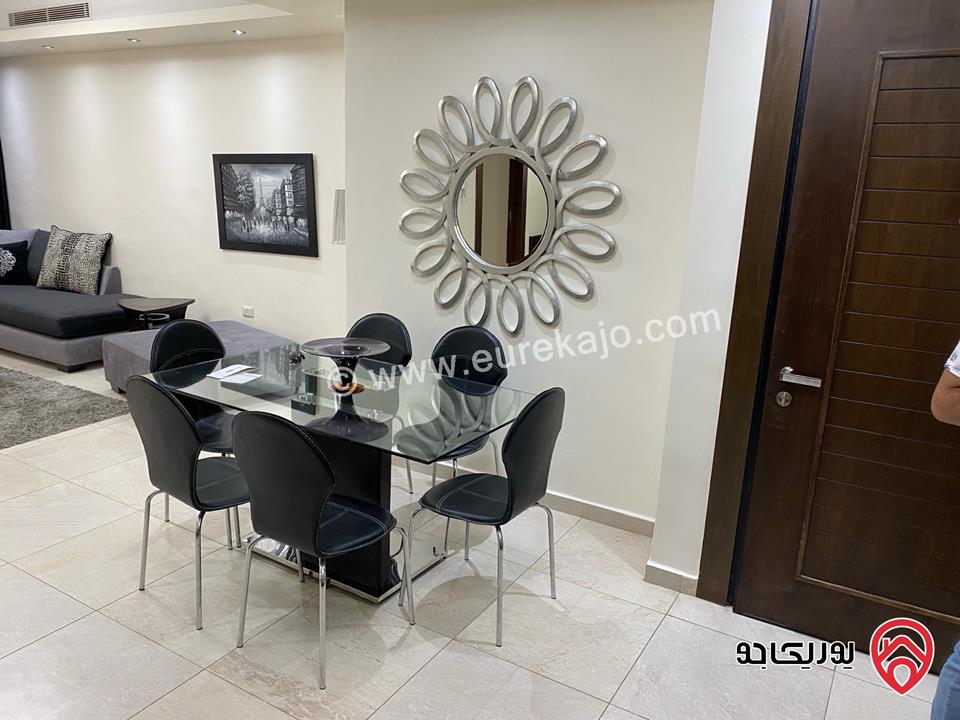 شقة مميزة طابق أول مساحة 110م مفروشة للايجار في عمان - عبدون