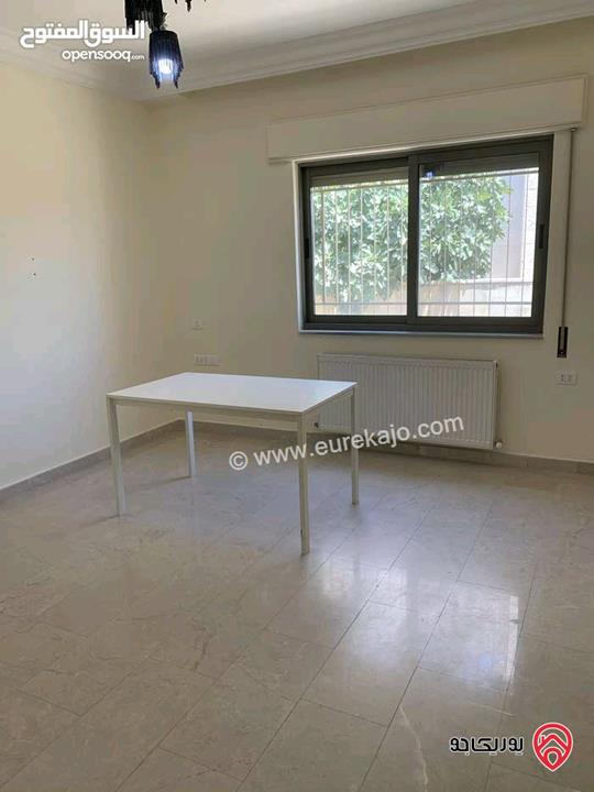 شقة فارغة طابق أول مساحة 168م للايجار في عمان - طريق المطار