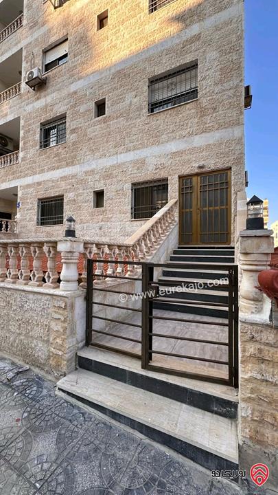 شقة طابق أول مساحة 120م للايجار في عمان - الجبيهة منطقة ام زويتينة