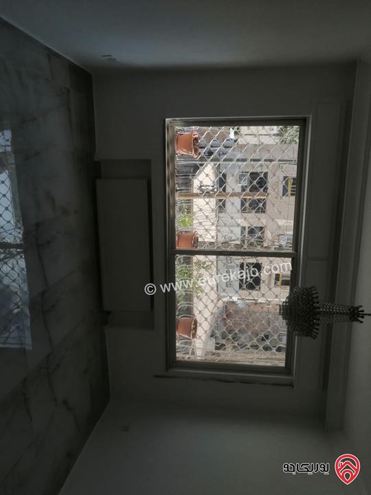 شقة مساحة 200م طابق اول للايجار في عمان - أم أذينة