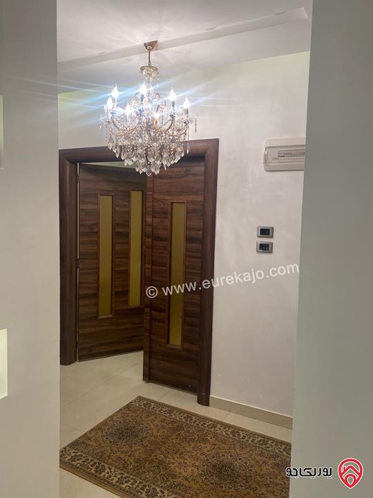 شقة طابق ارضي مساحة 200م داخلي و 200م خارجي للبيع في عمان - طريق المطار خلف جامعة البتراء