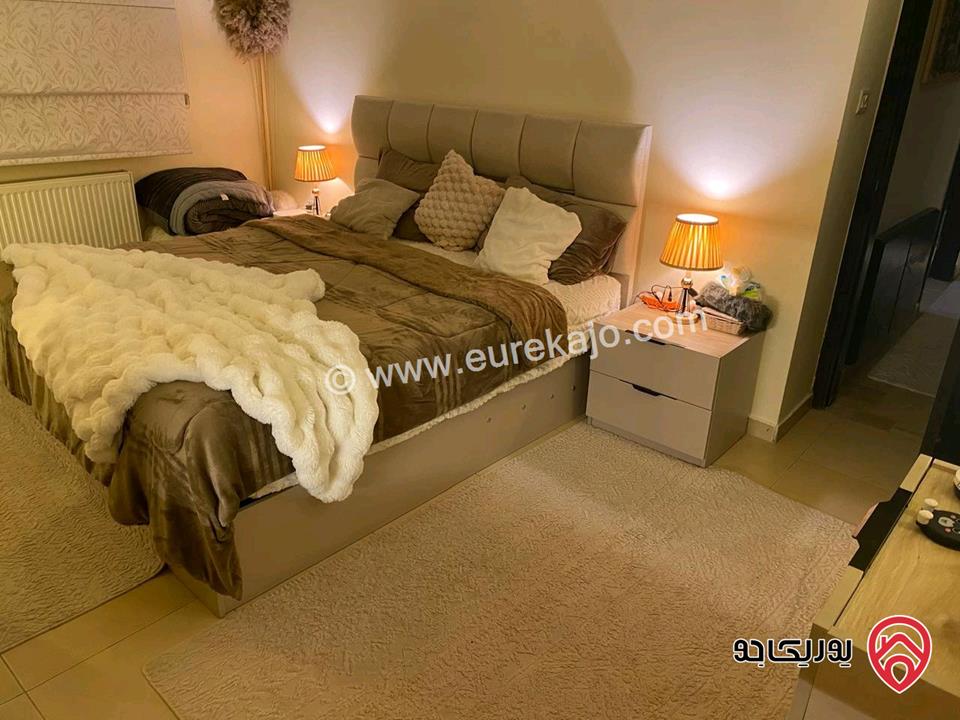 شقة شبه أرضية مساحة 129م للبيع مفروشة في عمان - خلدا