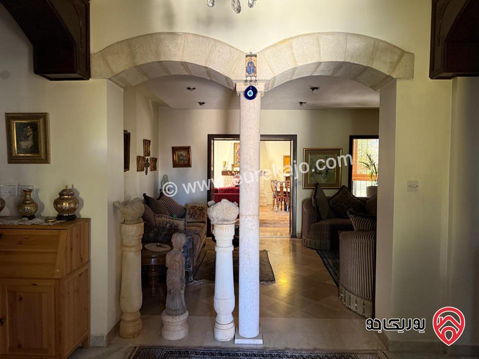 فيلا مساحة 650م على أرض 861م للبيع في عمان - الشميساني