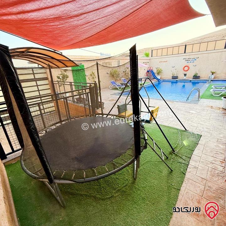 شاليه/مزرعة مساحة الأرض 400م والبناء 200م للبيع في البحر الميت - جوفة الكفرين